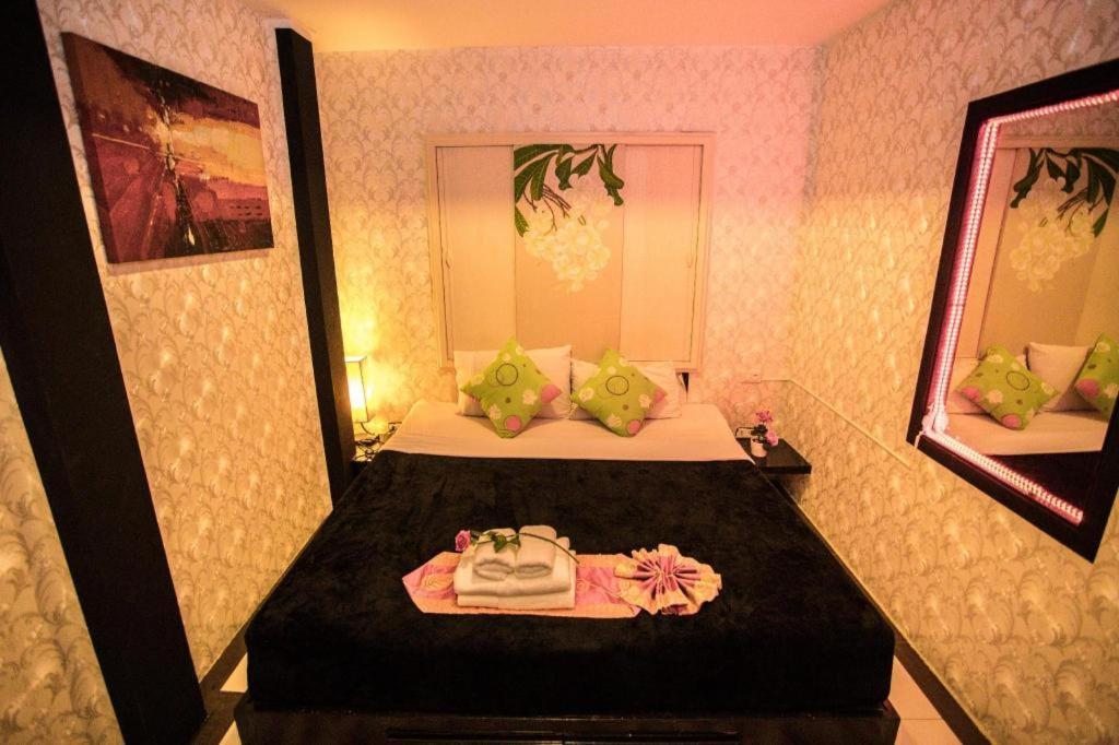 Long Beach Hotel Patong Ngoại thất bức ảnh
